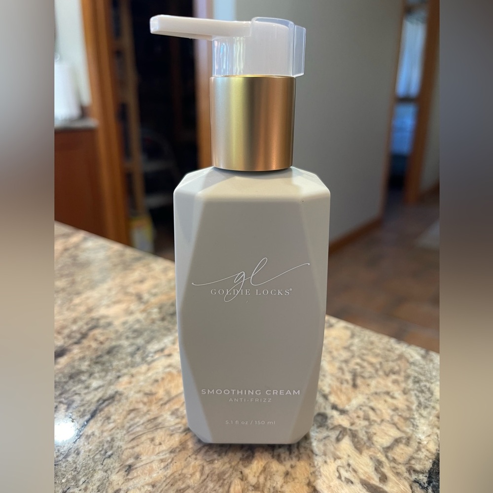 Goldie Locks Smoothing Cream 5.1 fl oz New!